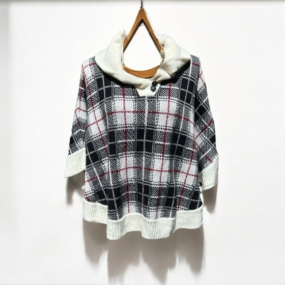 🌻Talbots Black White Red Plaid Lambswool Blend Knit Poncho Sweater Size Small - Picture 1 of 6